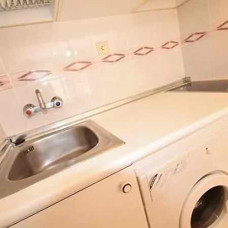 Adriatico Apartman *